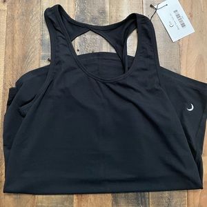 Zyia - Black twist tank NWT